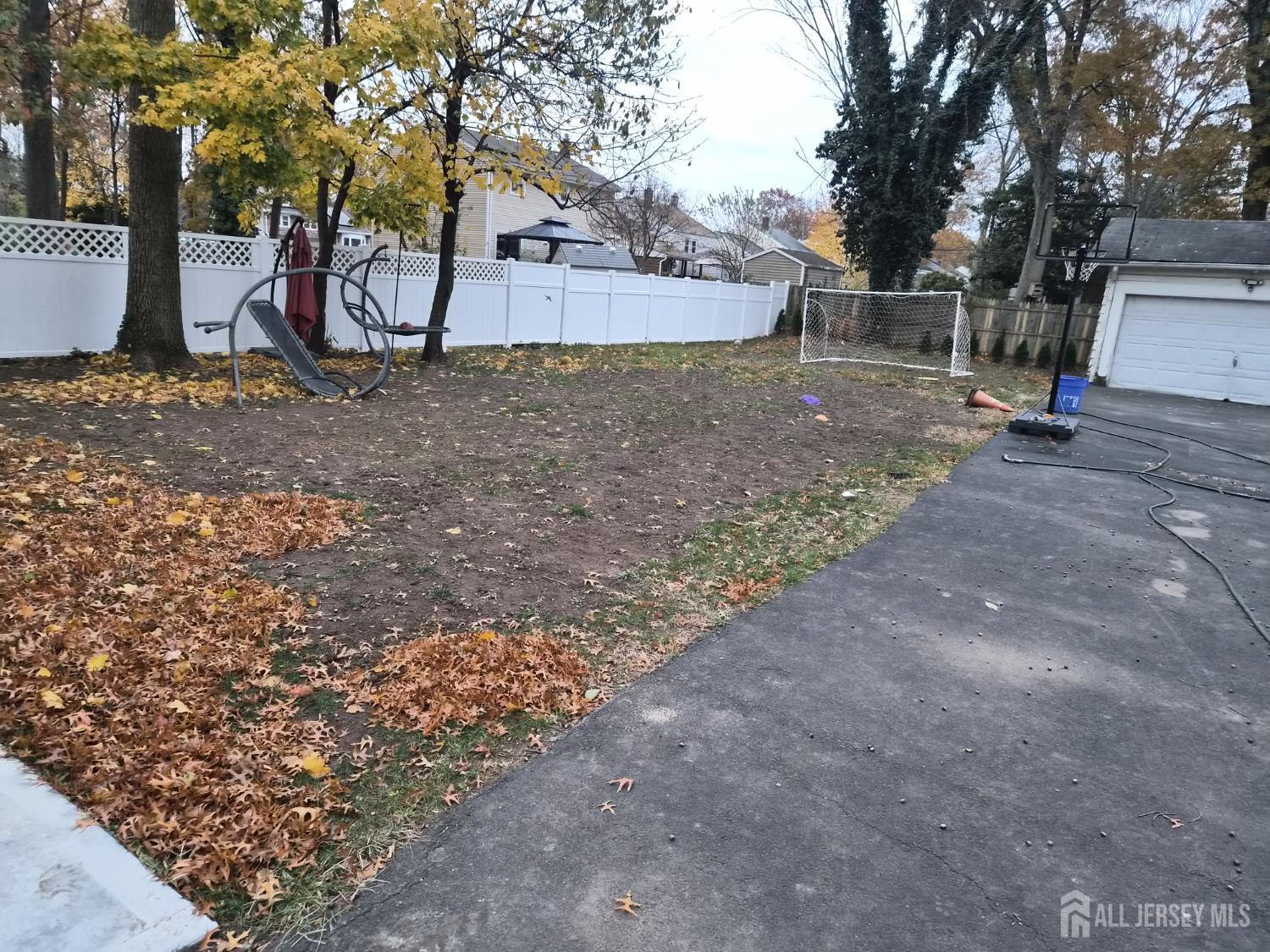 95 Farragut Road North Plainfield, NJ 07060 - Photo 16 of 30 a view of outdoor space with trees