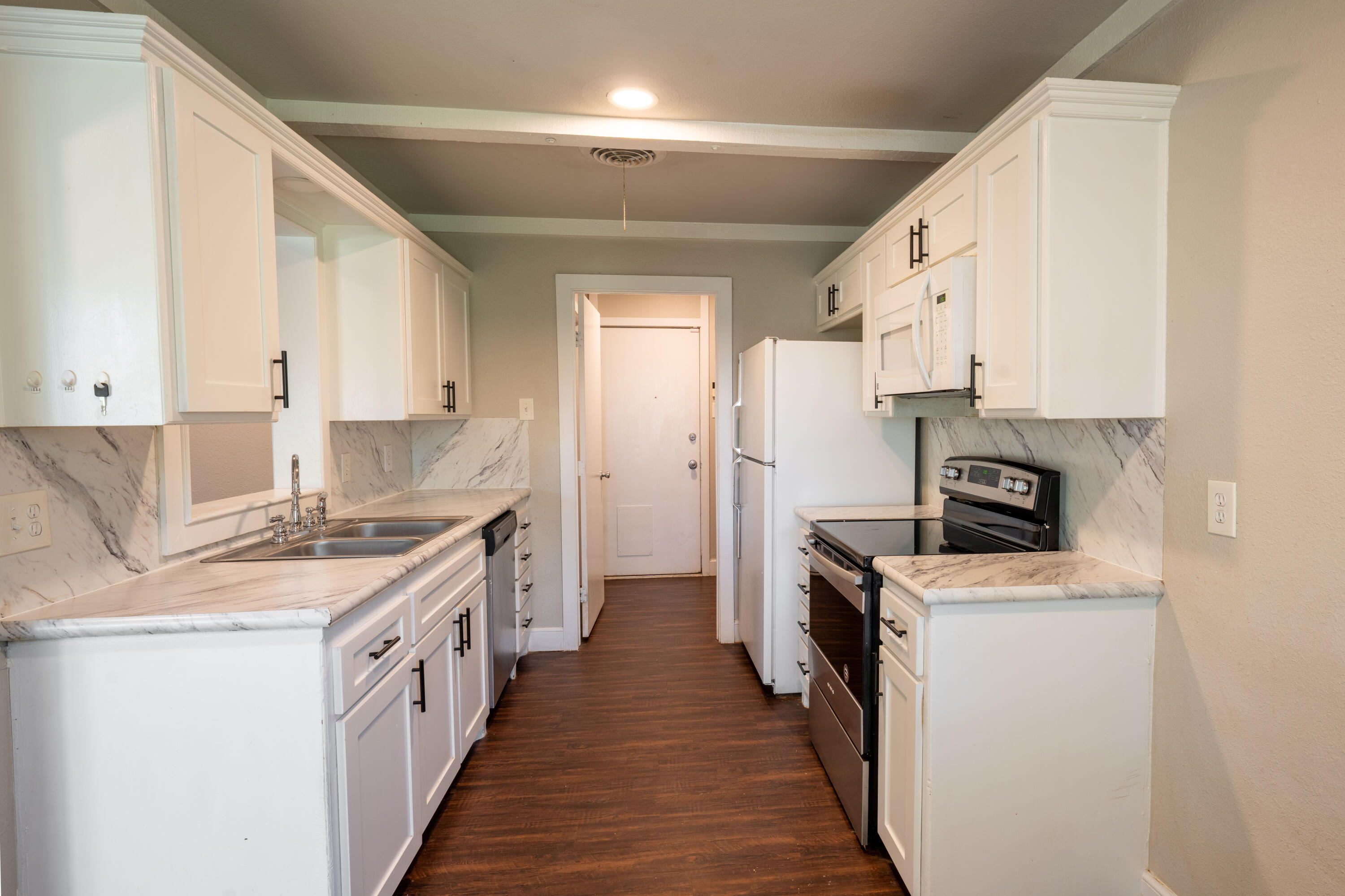 4404 59th Street Lubbock, TX 79414 - Photo 11 of 33 4404 59th St updated - 11 copy