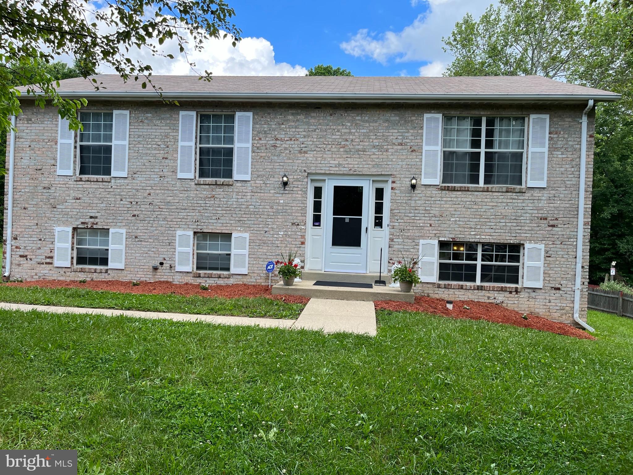 11601 Old Fort Road Fort Washington, MD 20744 - Photo 1 of 6 Gallery Image 1