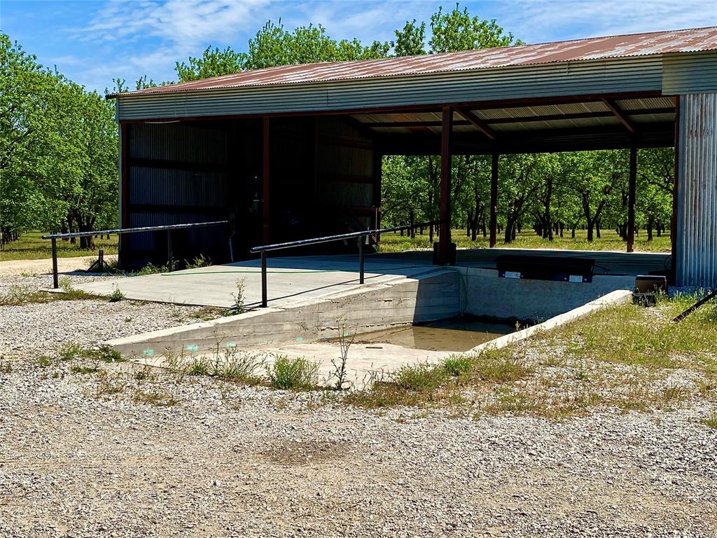 751 County Road 424 Comanche, TX 76442 - Photo 15 of 26