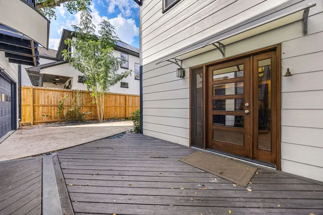 a view of a house with a door