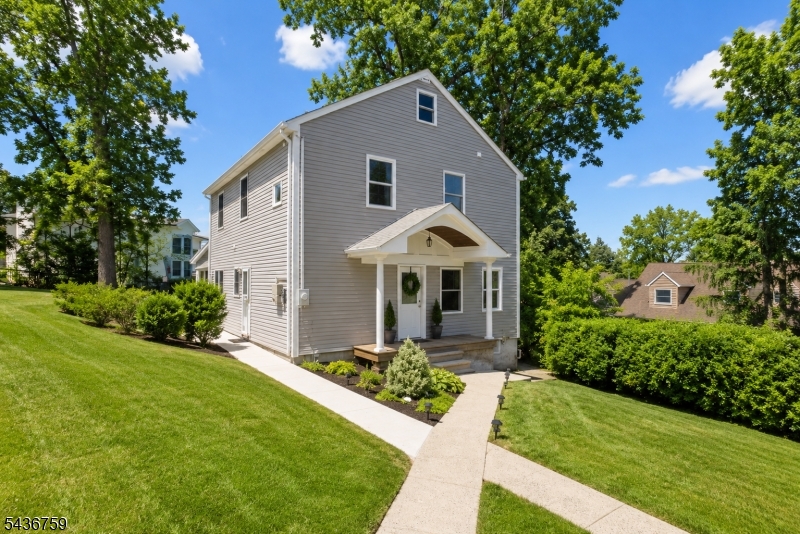 46 Ideal Street Gillette, NJ 07933 - Photo 4 of 47