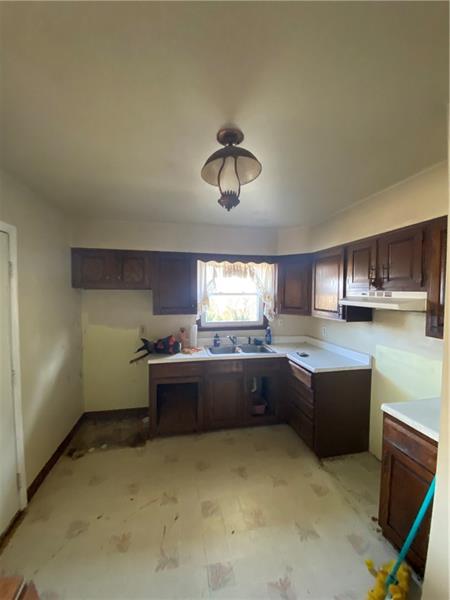 161 Old Reesedale Road Adrian, PA 16210 - Photo 3 of 16