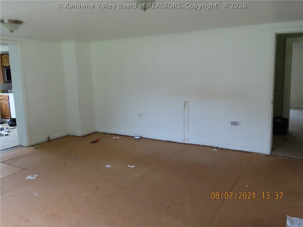 1162 Bear Run Reedy, WV 25270 - Photo 21 of 34 Gallery Image 21