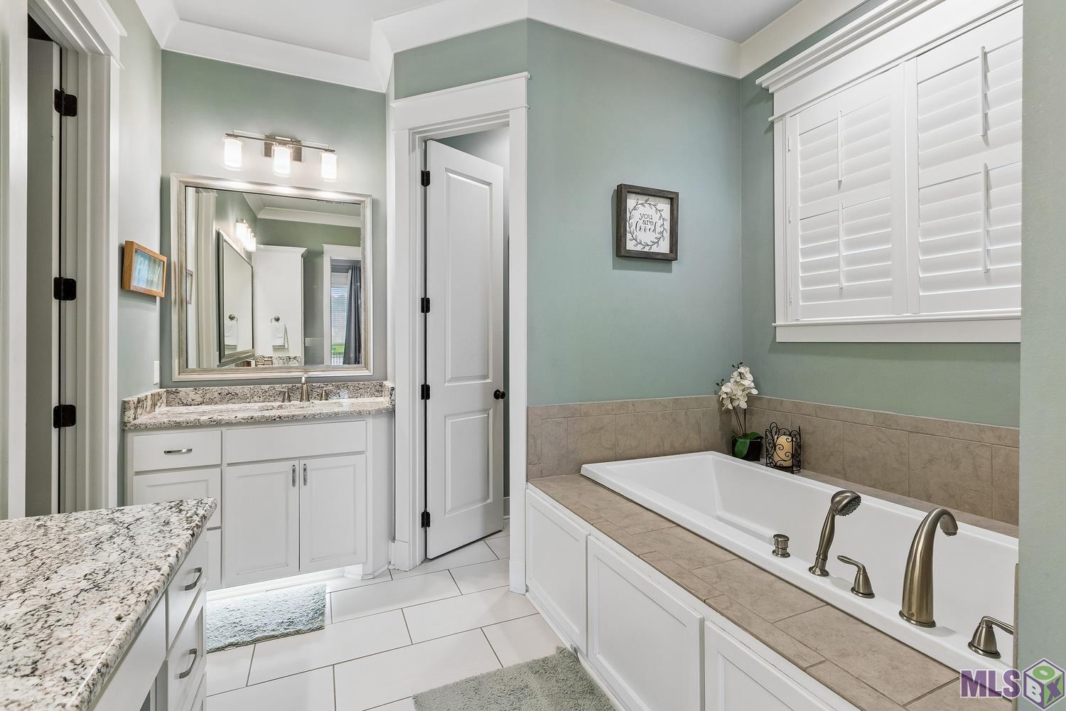 16094 Redstone Drive Pride, LA 70770 - Photo 10 of 23