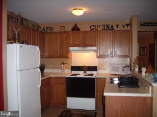 210 Starflower View Lititz, PA 17543 - Photo 5 of 7