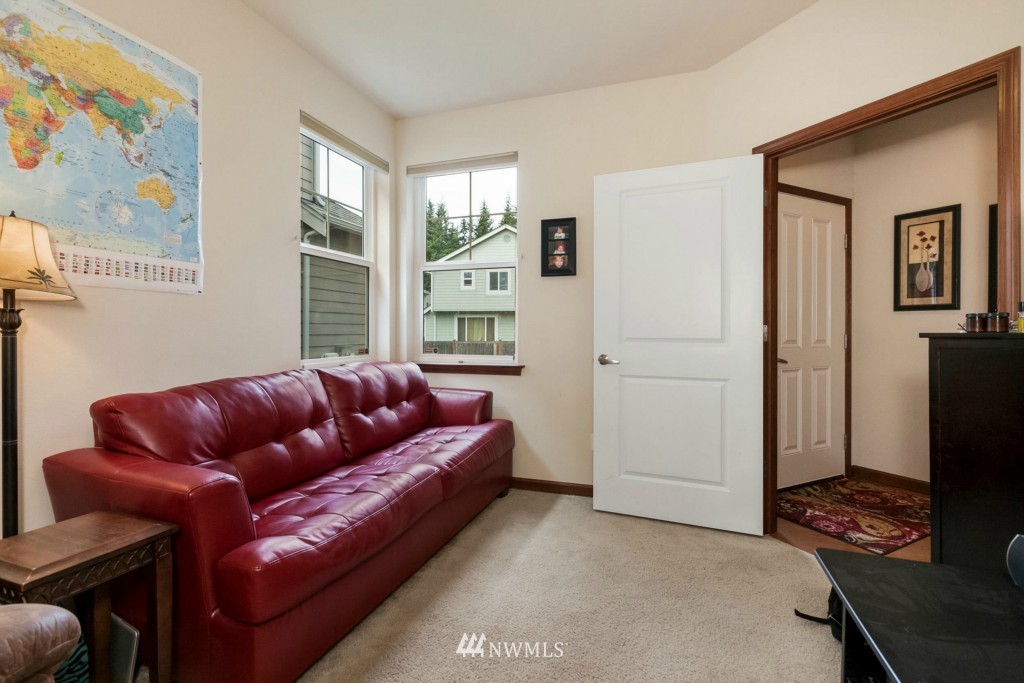 2126 132nd Street Southwest Everett, WA 98204 - Photo 8 of 13