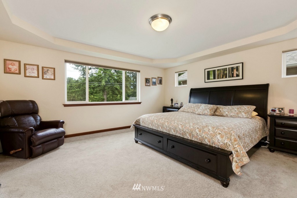 2126 132nd Street Southwest Everett, WA 98204 - Photo 9 of 13