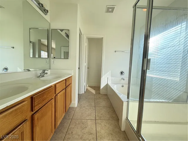 $1,850 | 8971 College Green Street, Las Vegas, NV 89148