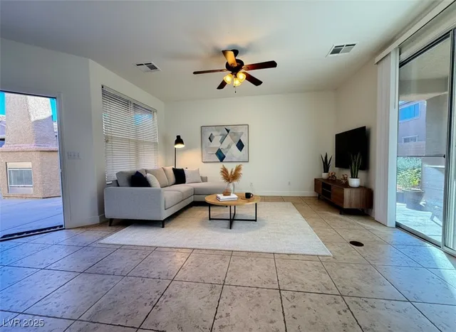$1,850 | 8971 College Green Street, Las Vegas, NV 89148