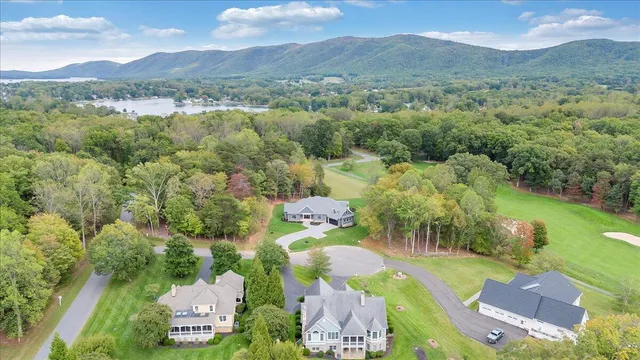 $1,159,000 | 31 Flagstick Court, Penhook, VA 24137