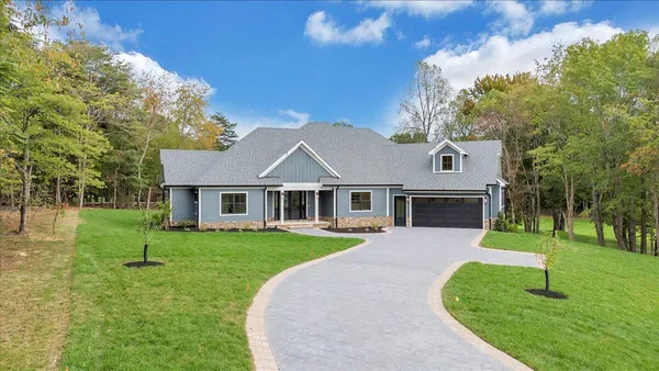 $1,159,000 | 31 Flagstick Court, Penhook, VA 24137