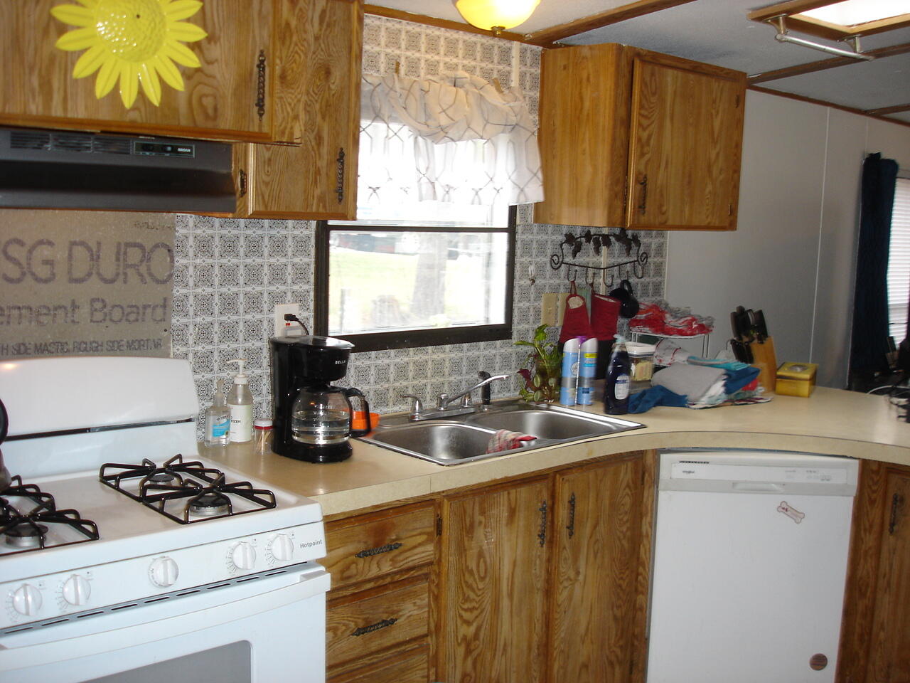 9 Holiday Lane Standish, ME 04084 - Photo 10 of 27 DSC09731