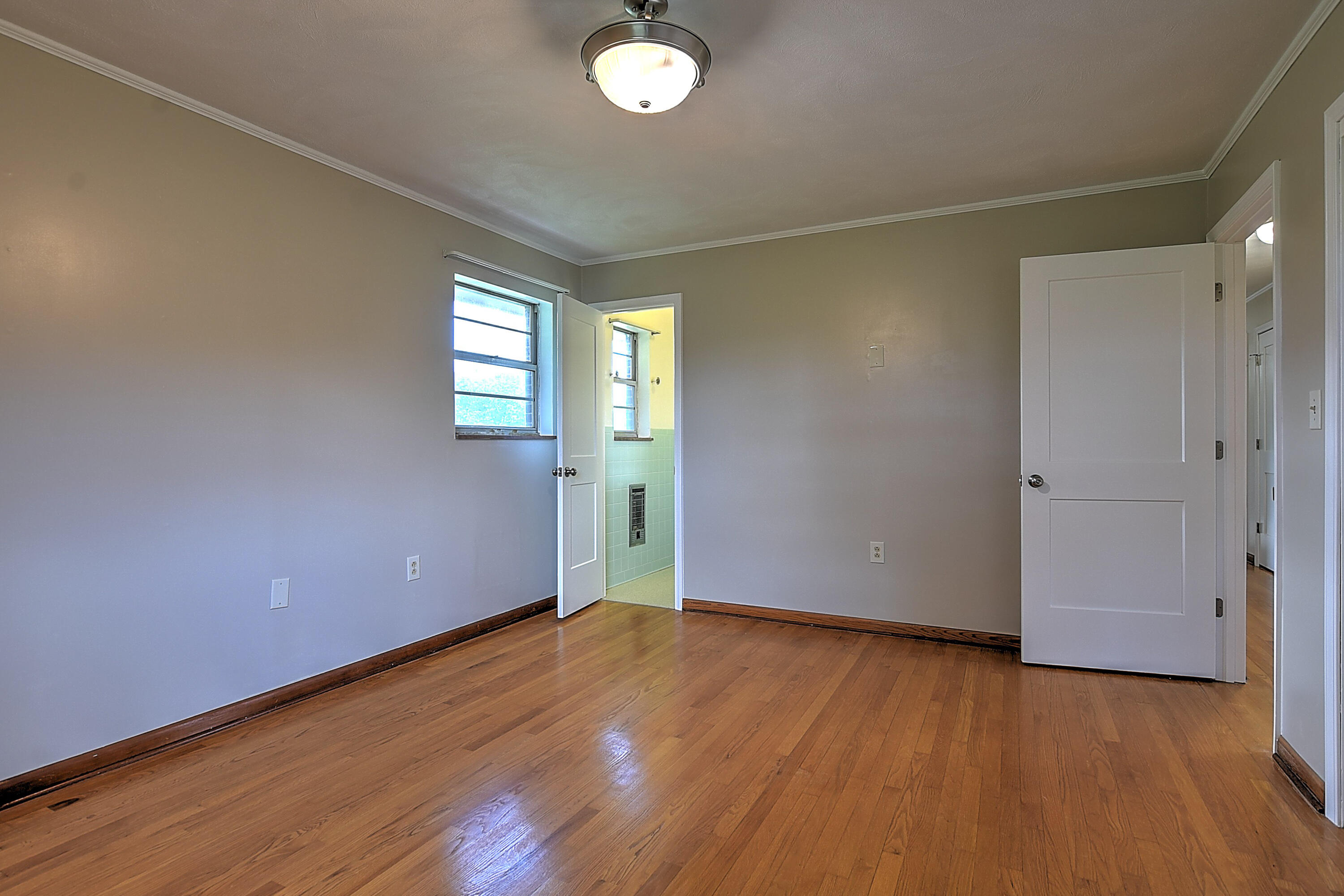 915 Meadowbrook Road Afton, TN 37616 - Photo 25 of 62 915 Meadowbrook-25