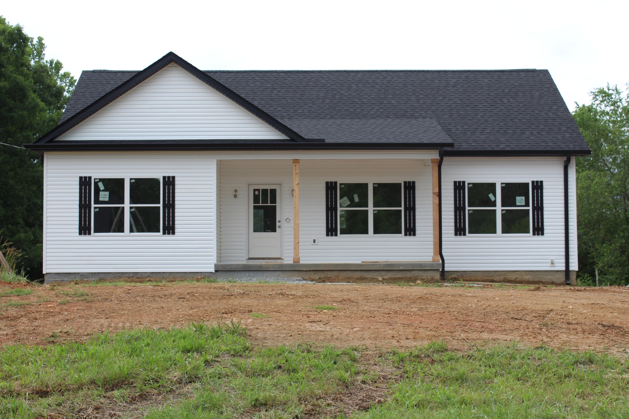 3757 Bowker Road Charlotte, TN 37036 - Photo 1 of 4 Gallery Image 1