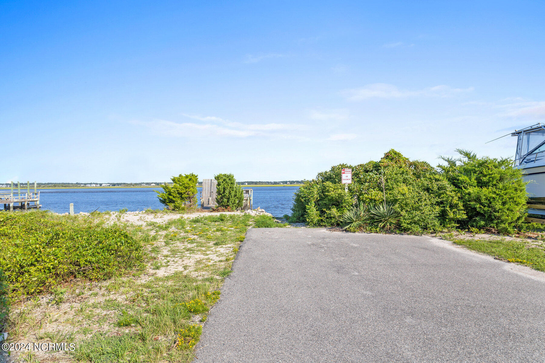 1123 Canady Avenue Topsail Beach, NC 28445 - Photo 19 of 33 032_r6_0452_164