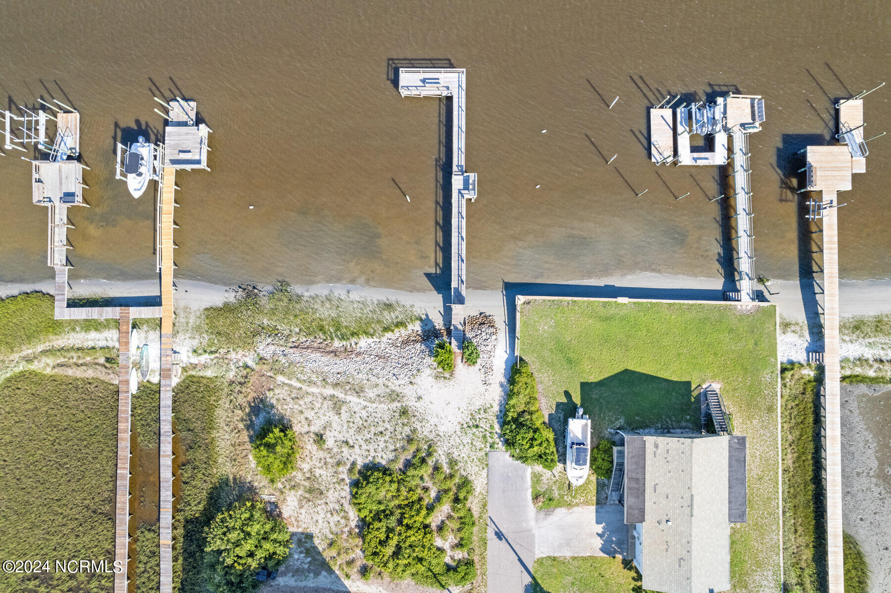 1123 Canady Avenue Topsail Beach, NC 28445 - Photo 23 of 33 019_dji_0563_891