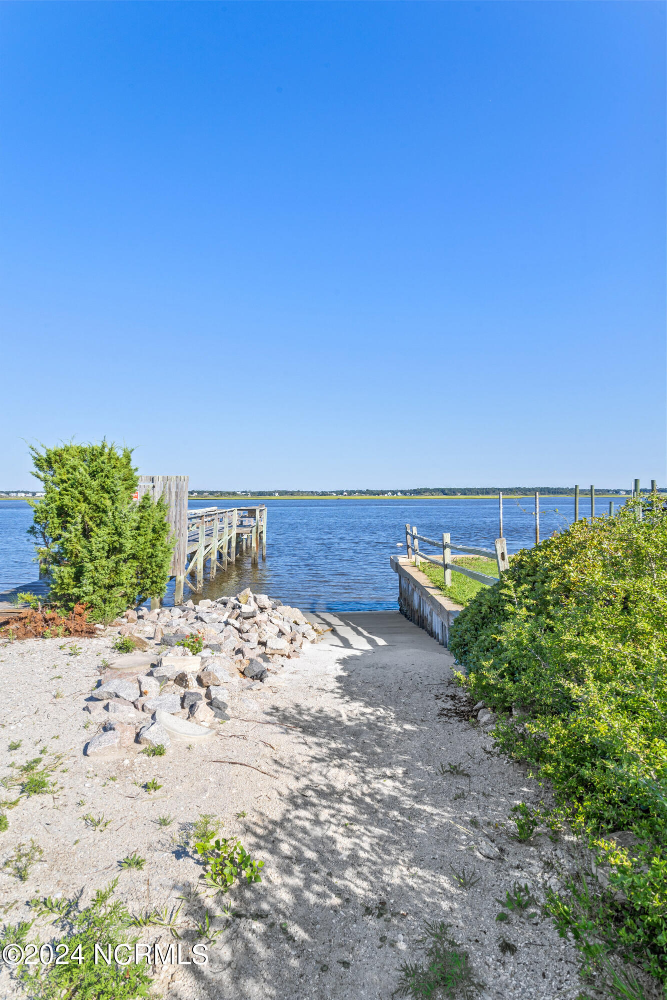 1123 Canady Avenue Topsail Beach, NC 28445 - Photo 33 of 33 029_r6_0417_808