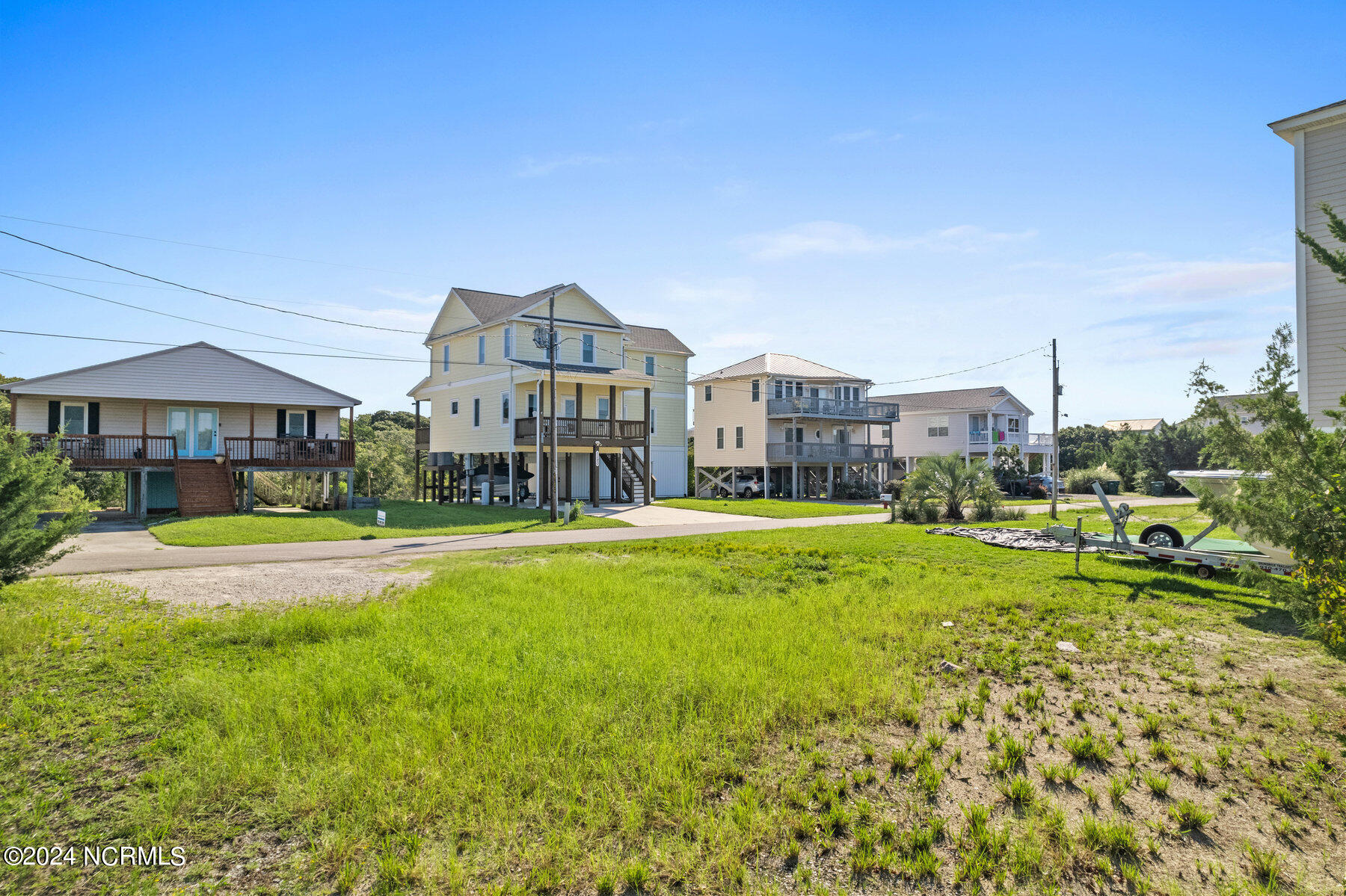 1123 Canady Avenue Topsail Beach, NC 28445 - Photo 5 of 33 005_dji_0485_150
