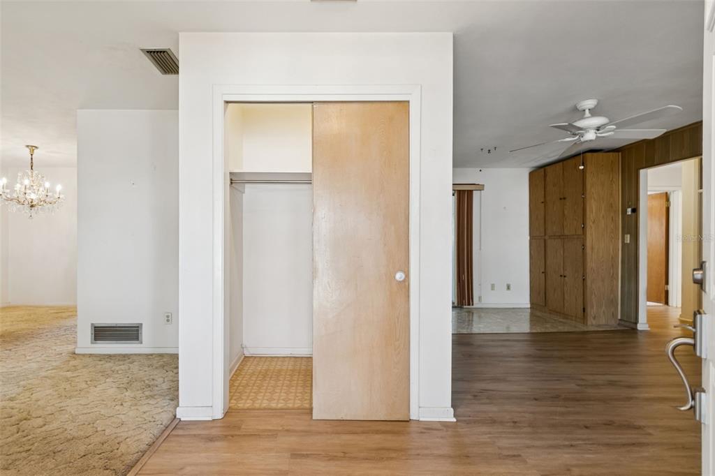 1507 Winding Way West Clearwater, FL 33764 - Photo 12 of 77