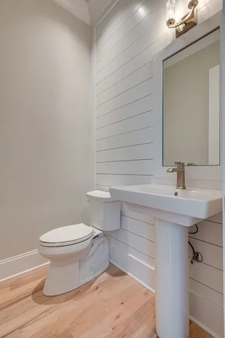 $9,000 | 1410 B Woodmont Boulevard, Nashville, TN 37215