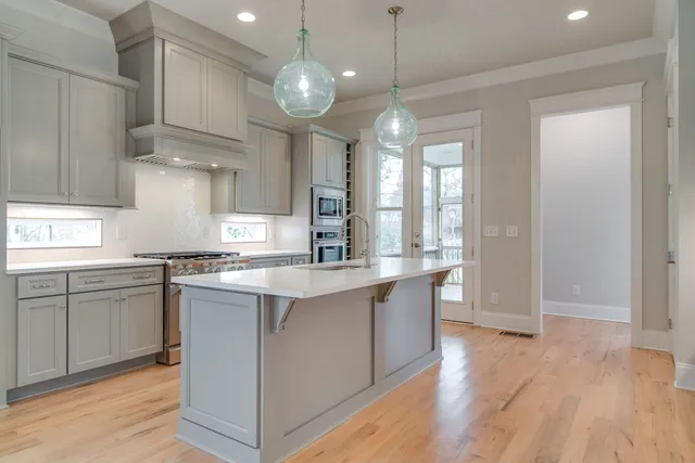 $9,000 | 1410 B Woodmont Boulevard, Nashville, TN 37215