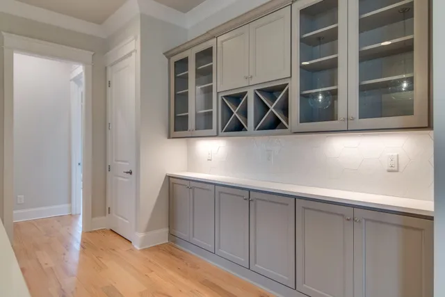 $9,000 | 1410 B Woodmont Boulevard, Nashville, TN 37215