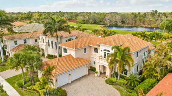 $2,699,000 | 167 Rosalia Court, Jupiter, FL 33478