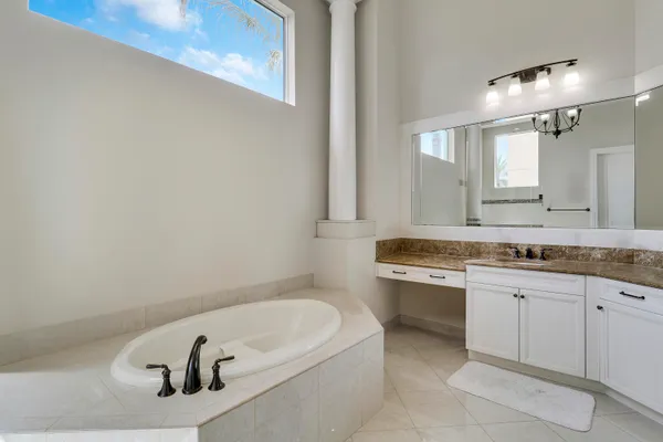 $2,699,000 | 167 Rosalia Court, Jupiter, FL 33478