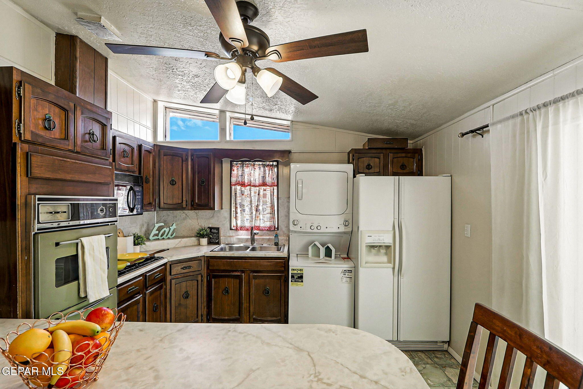 151 Aspen Road El Paso, TX 79915 - Photo 12 of 35 12-web-or-mls-IMG_9686