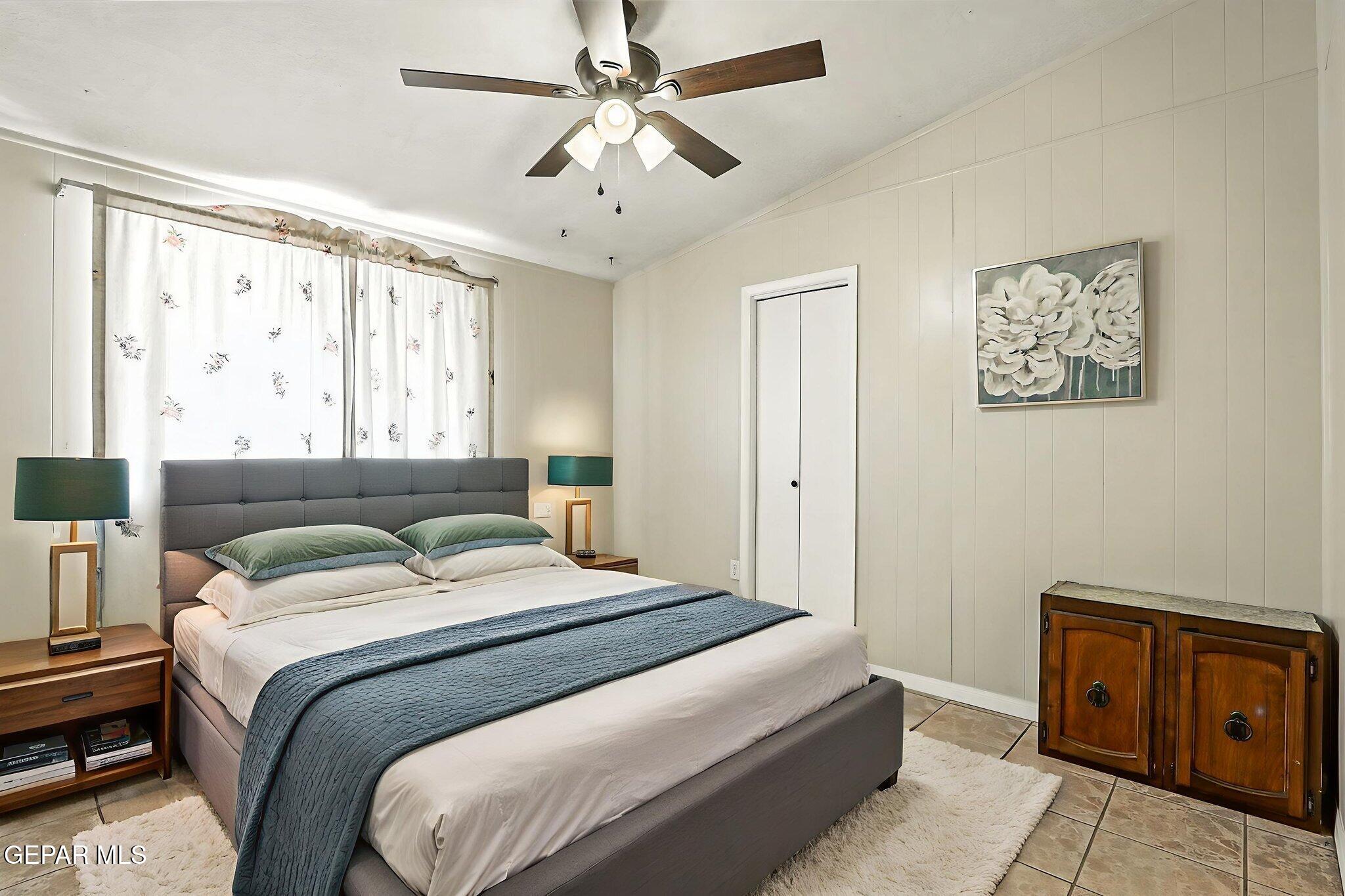 151 Aspen Road El Paso, TX 79915 - Photo 22 of 35 22-web-or-mls-IMG_9744 virtually staged