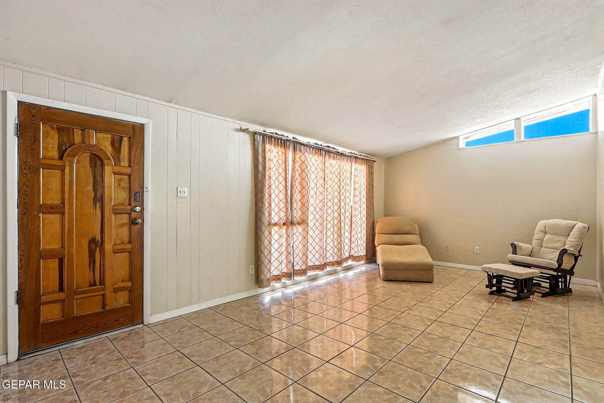 151 Aspen Road El Paso, TX 79915 - Photo 8 of 35 8-web-or-mls-IMG_9665