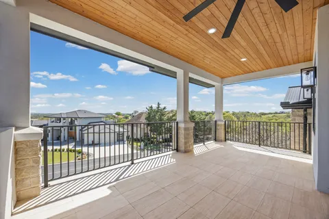 $949,999 | 1020 Mountain Leather Drive, Horseshoe Bay, TX 78657