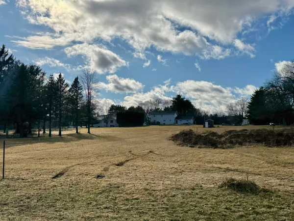 $364,980 | 515 Sacramento Street, Berlin, WI 54923