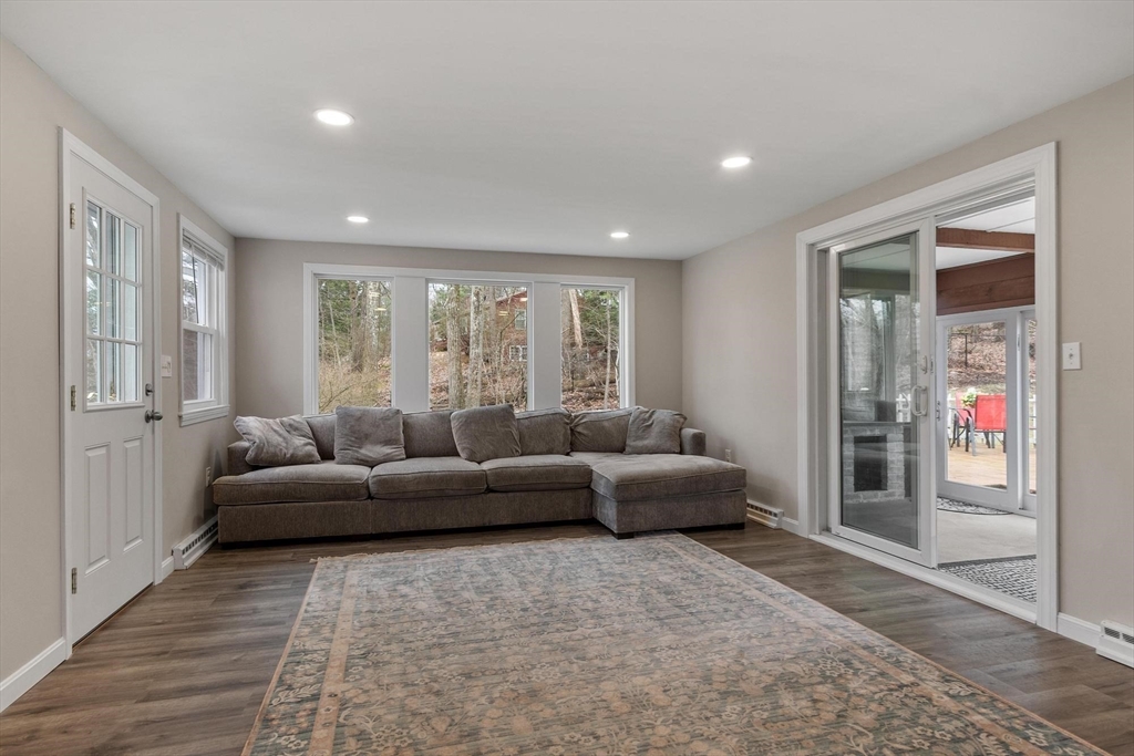 23 Monument Hill Road Chelmsford, MA 01824 - Photo 13 of 33