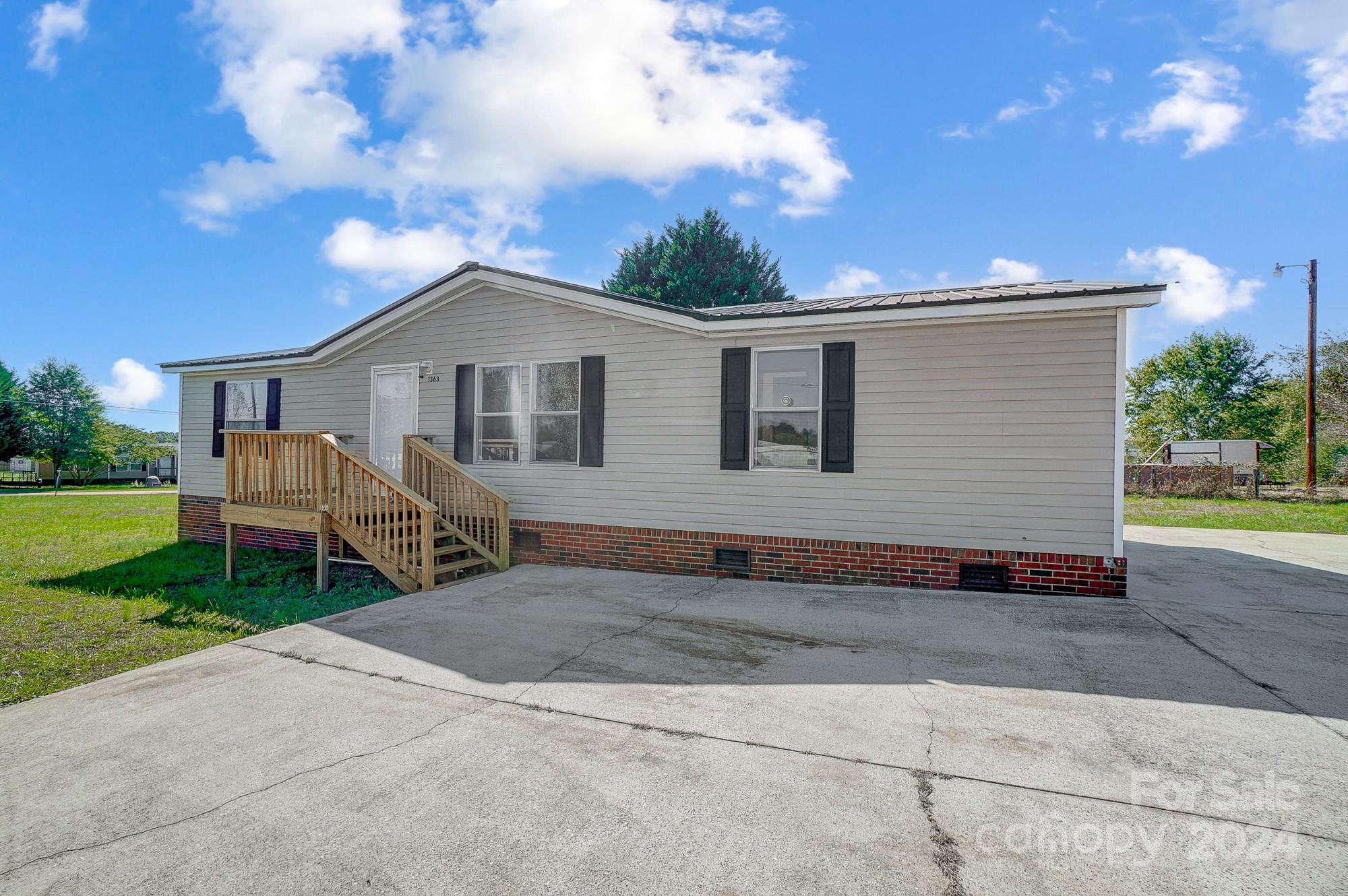 1363 Shinnville Road Cleveland, NC 27013 - Photo 3 of 30 Gallery Image 3