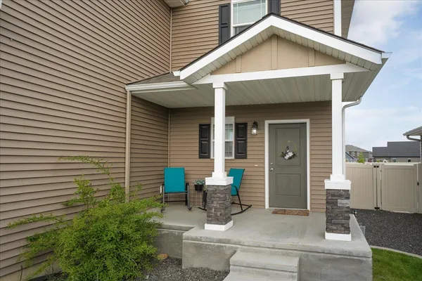 $515,000 | 1496 North Minam Loop, Post Falls, ID 83854