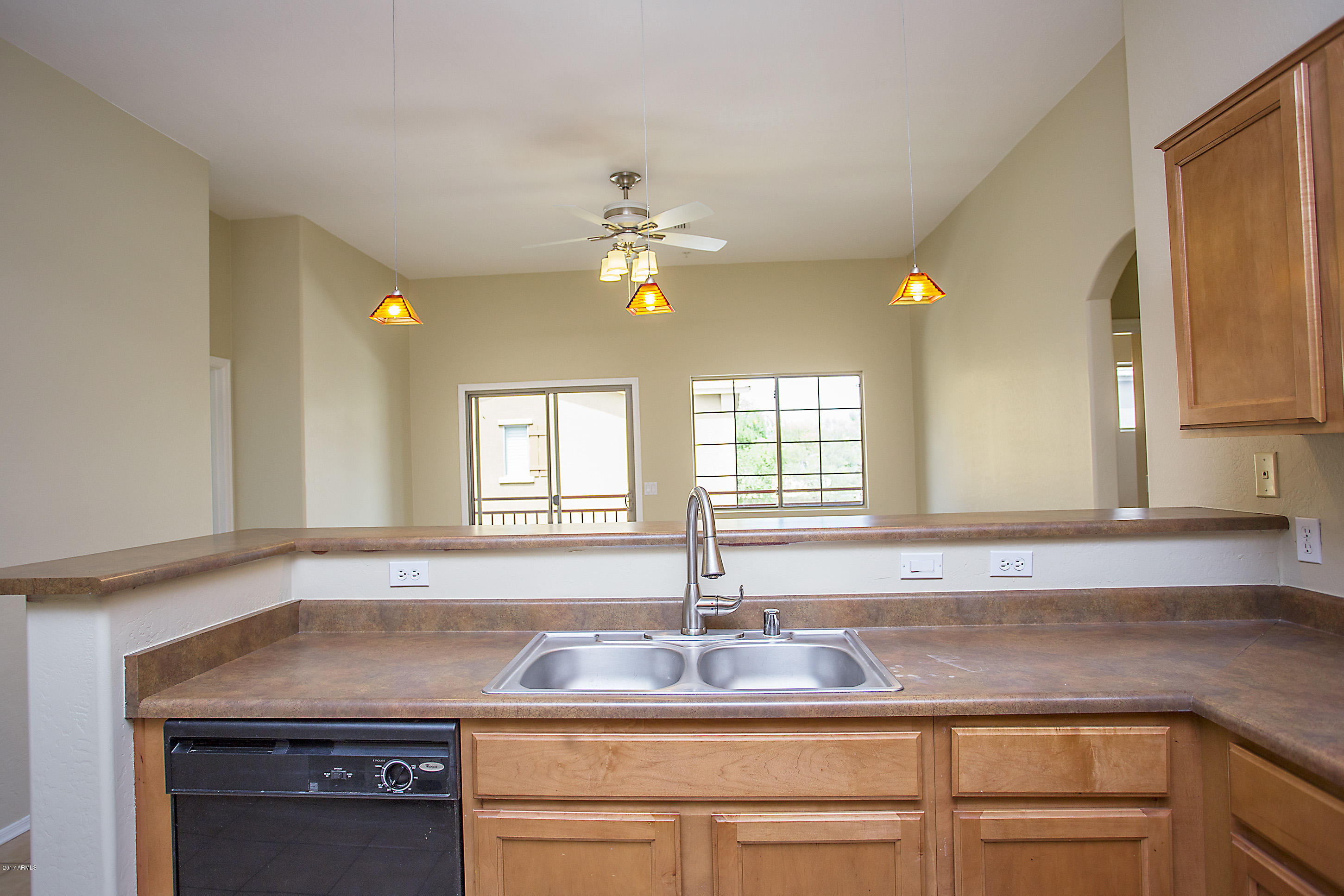 2150 East Bell Road, Unit 1128 Phoenix, AZ 85022 - Photo 18 of 43 17