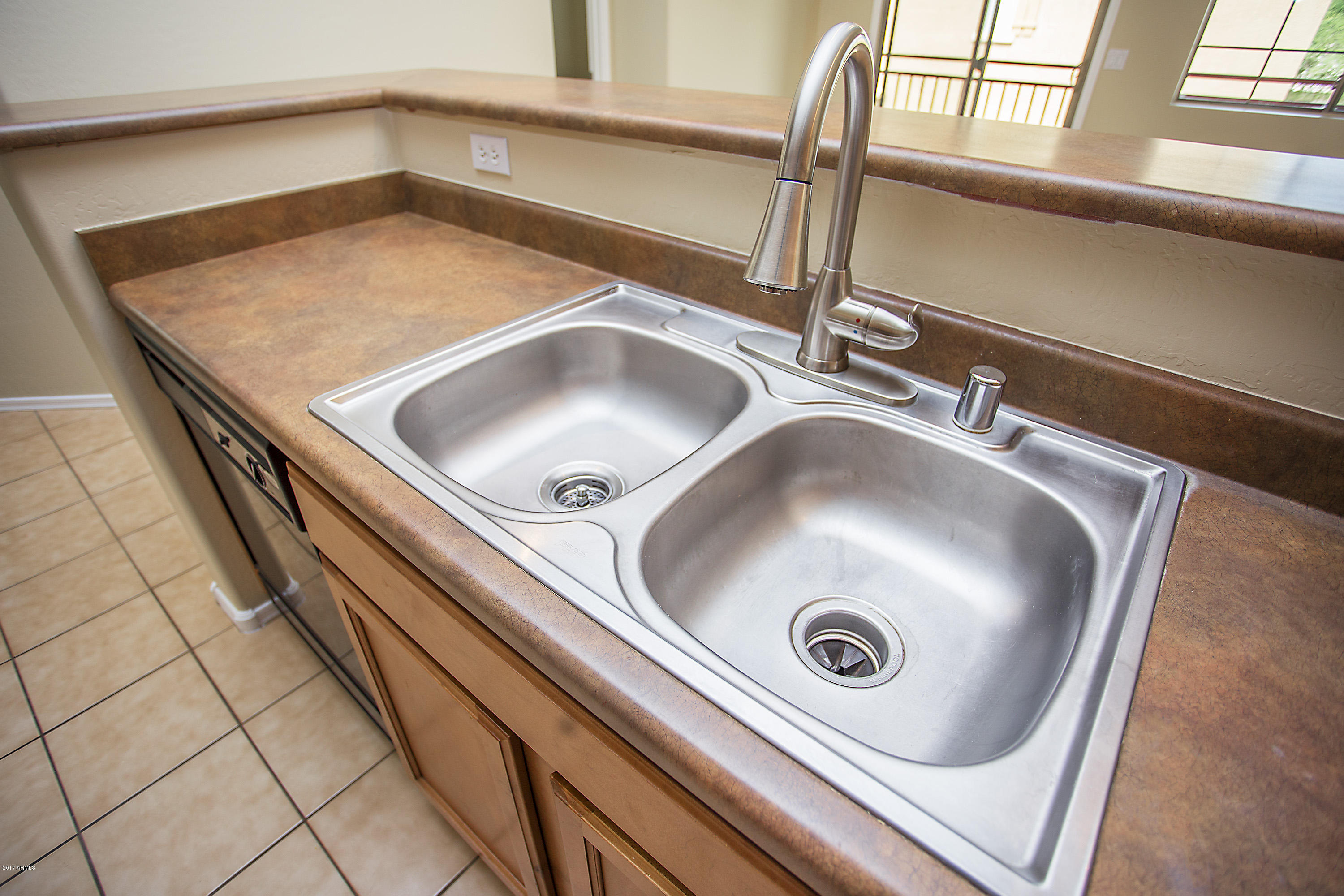 2150 East Bell Road, Unit 1128 Phoenix, AZ 85022 - Photo 19 of 43 18