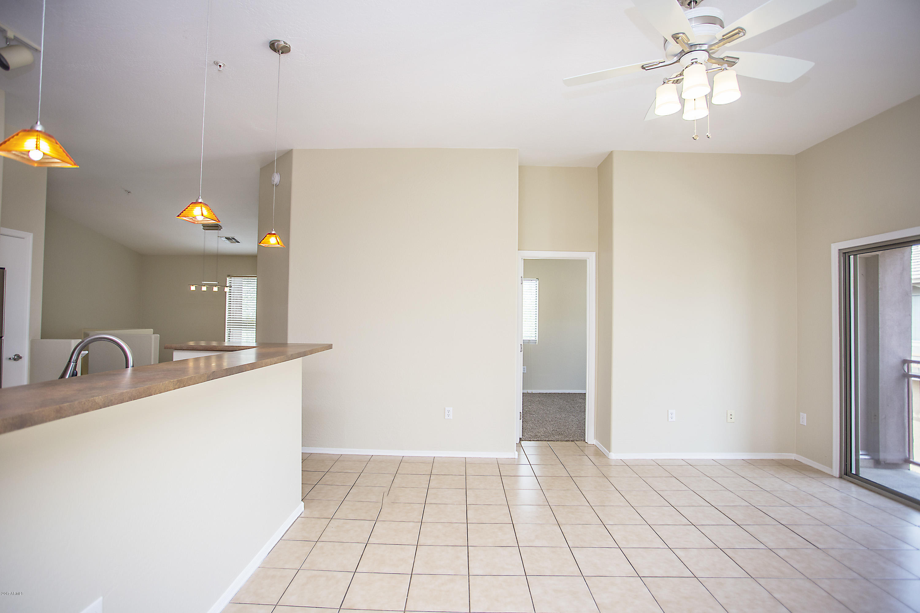 2150 East Bell Road, Unit 1128 Phoenix, AZ 85022 - Photo 22 of 43 19