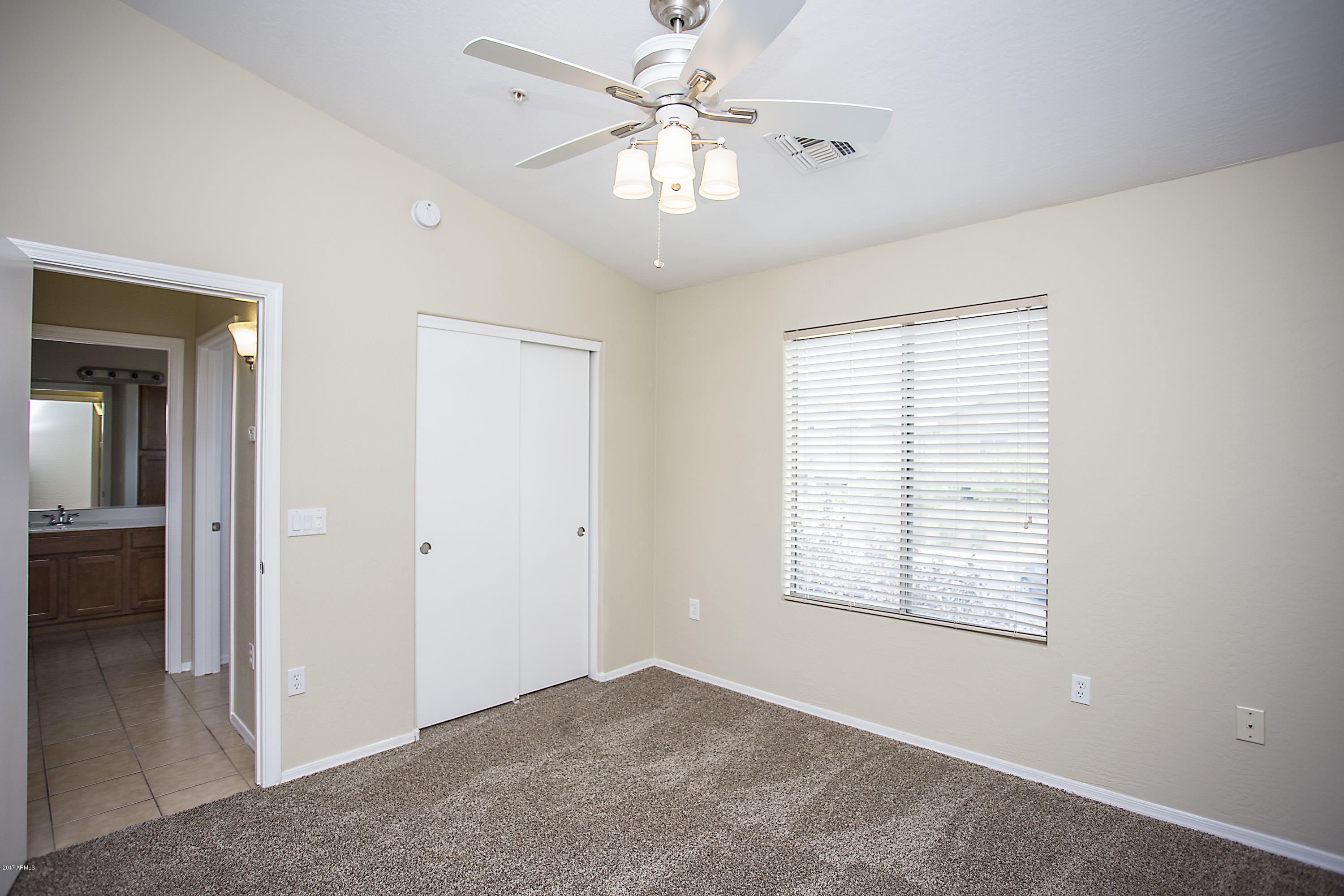 2150 East Bell Road, Unit 1128 Phoenix, AZ 85022 - Photo 25 of 43 12