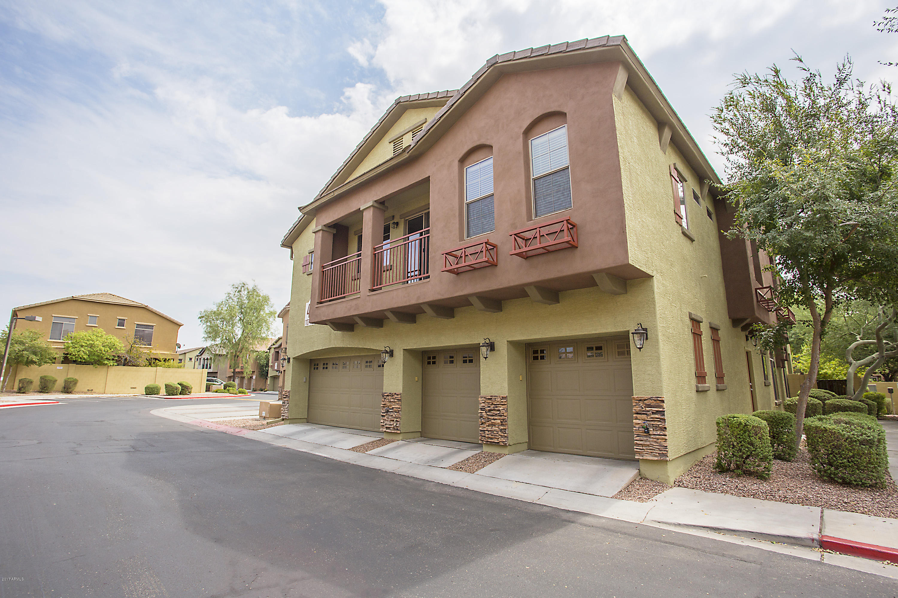 2150 East Bell Road, Unit 1128 Phoenix, AZ 85022 - Photo 7 of 43 9