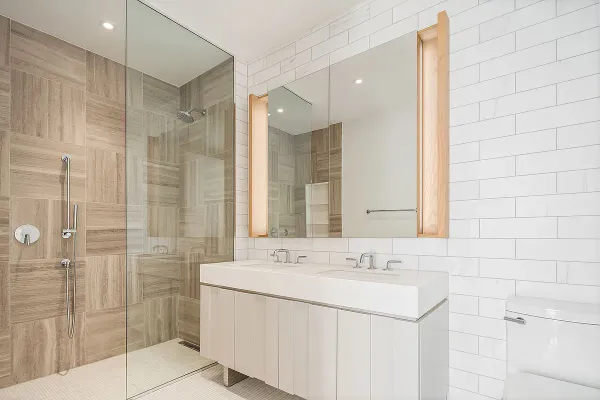 $6,900 | 22-18 Jackson Avenue, Unit 1010 | Long Island City