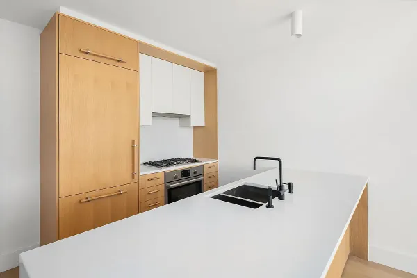 $6,900 | 22-18 Jackson Avenue, Unit 1010 | Long Island City