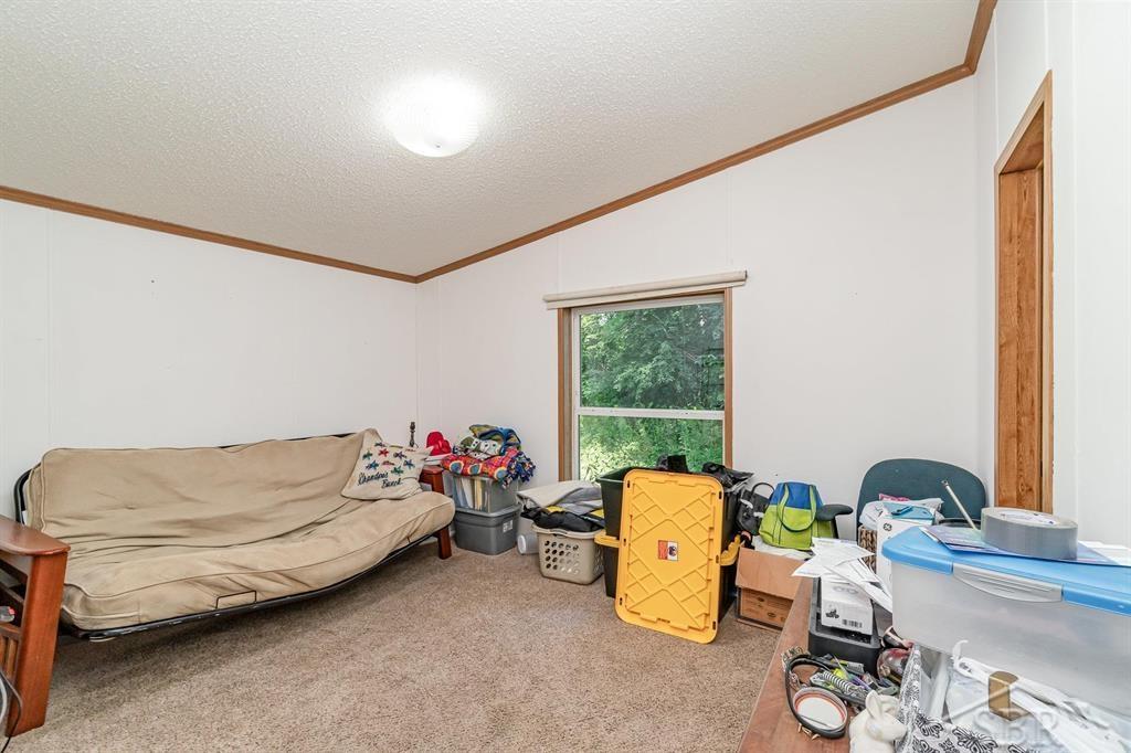 939 South Dearing Road Midland, MI 48640 - Photo 19 of 27 50150566-dc8941c1-38f8-4a13-bed4-f3178c51987f.JPG