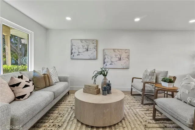 $749,888 | 568 El Cabrillo, Placentia, CA 92870