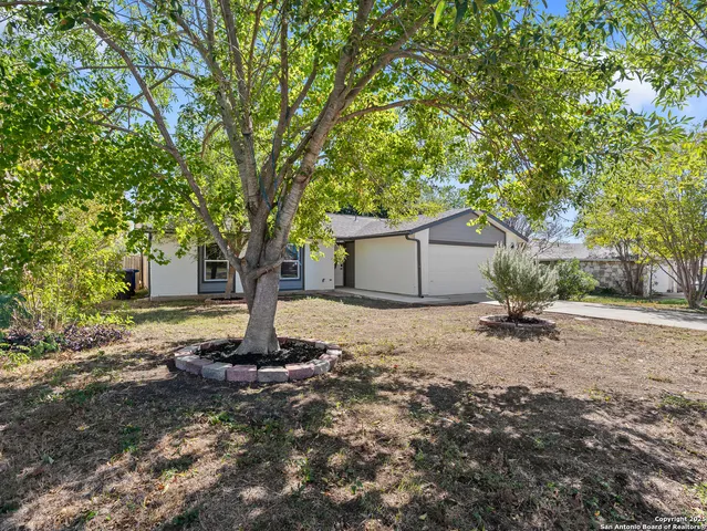 $249,900 | 822 Robinair Drive, San Antonio, TX 78245