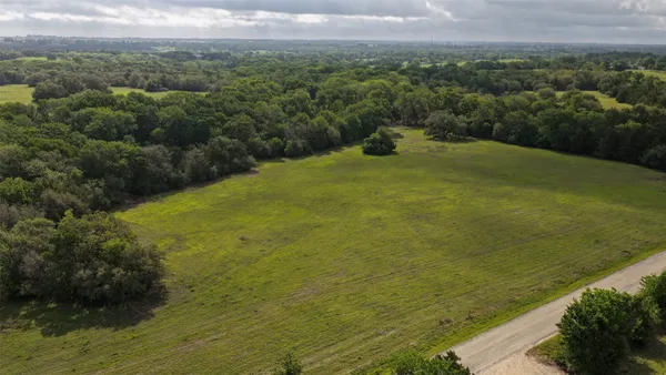 $155,800 | 3 Baranowski Road, Brenham, TX 77833
