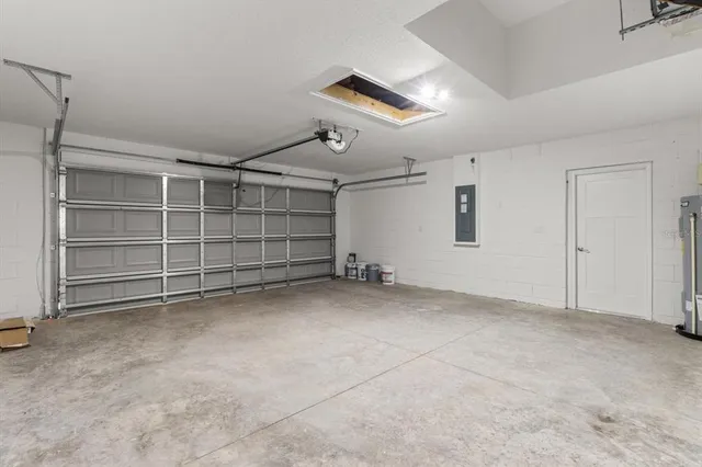 a view of an empty room with a empty space