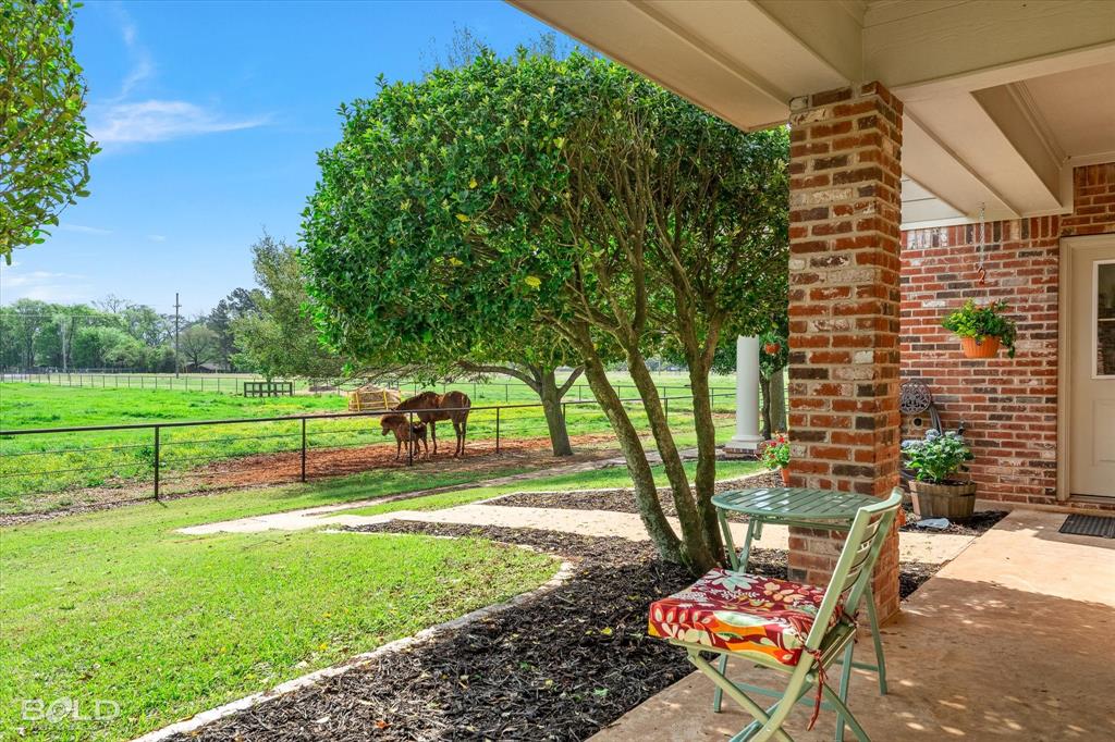 2675 Swan Lake Road Bossier City, LA 71111 - Photo 4 of 40